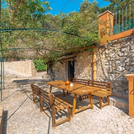 Wunderschoene Ruhige Mit Pool In Galilea Дом отдыха